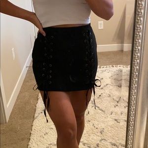 Boutique suede black skirt